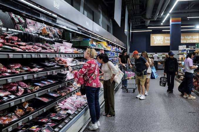 US consumer sentiment eases to four-month low in September