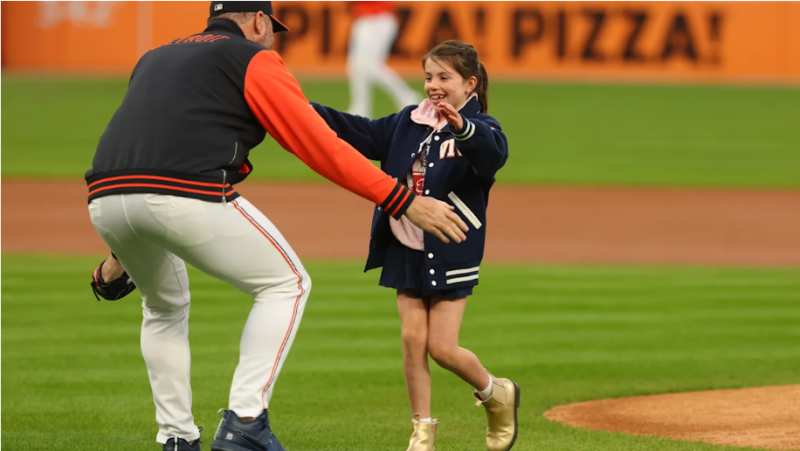 Justin Verlander's Daughter Makes Final Pitching Change in Career Finale