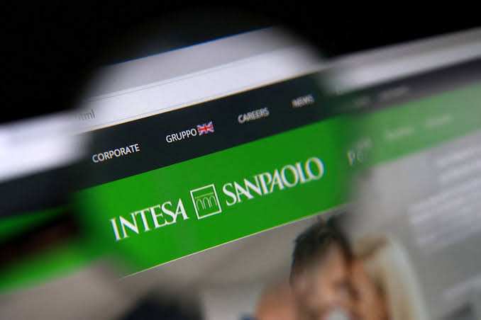 AI messaging scam costs Italy's top bank Intesa millions, sources say