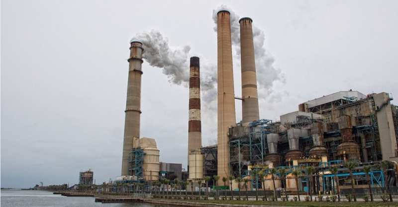 La EPA da un golpe histórico a las normas climáticas: comienza una audiencia pública virtual para despojar a la autoridad federal sobre las emisiones de las centrales eléctricas