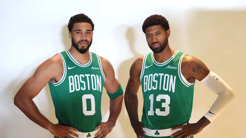 El campo de entrenamiento de los Celtics se centra en nuevas estrategias