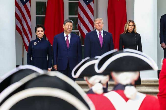 习近平的特殊休息时间从特朗普峰会中“挤走”数小时