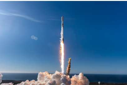 SpaceX Prepares Tranche 1 Satellites for Urgent Global Climate and Transport Data Tracker