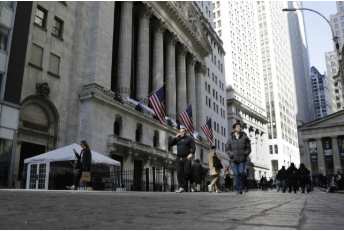 Las acciones asiáticas siguen a Wall Street al alza, los rendimientos del Tesoro cerca de máximos de varias décadas
