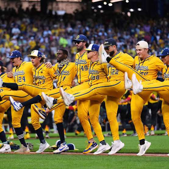 Les Savannah Bananas amènent le Banana Bowl, leur « spectacle le plus fou » à ce jour, à D.C.