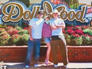 See Britney Spears' rare outing with her sons at Dollywood