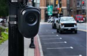 La startup de surveillance par IA Flock Safety va supprimer plusieurs centaines d'emplois face au contrecoup, selon des sources