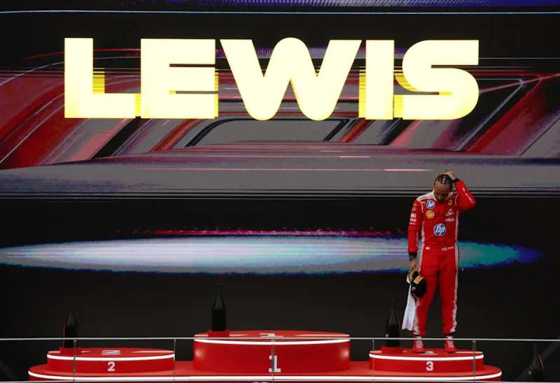 Leclerc Praises Hamilton s Exceptional Driving
