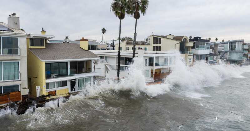 Tropical Storm Rachel Forces Long Beach Evacuation
