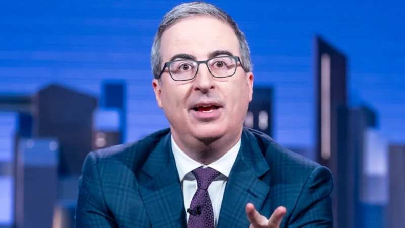 John Oliver Declara Compromiso con Skydance en Medio de Escándalo