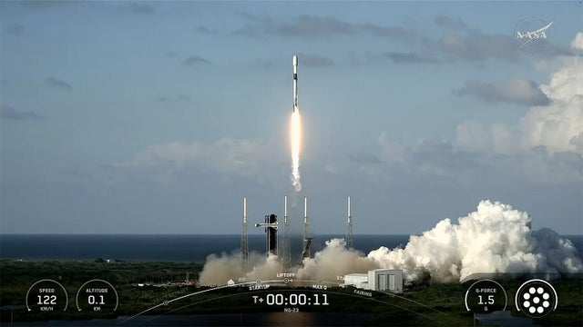 SpaceX Launches 6 300 Pounds of Cargo to
