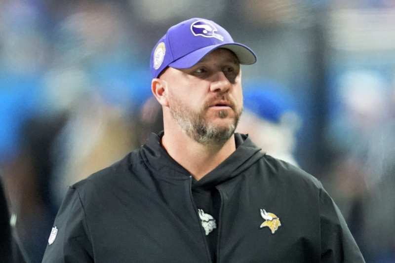 Pettine Returns to NFL Coaching with Cowboys