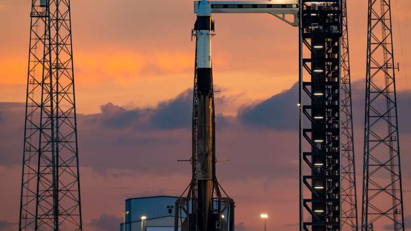 SpaceX发射带来音爆和水母效应