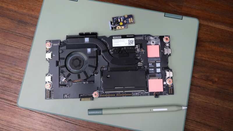 جهاز Framework Laptop 12 يحصل على ترقية Core Ultra 3