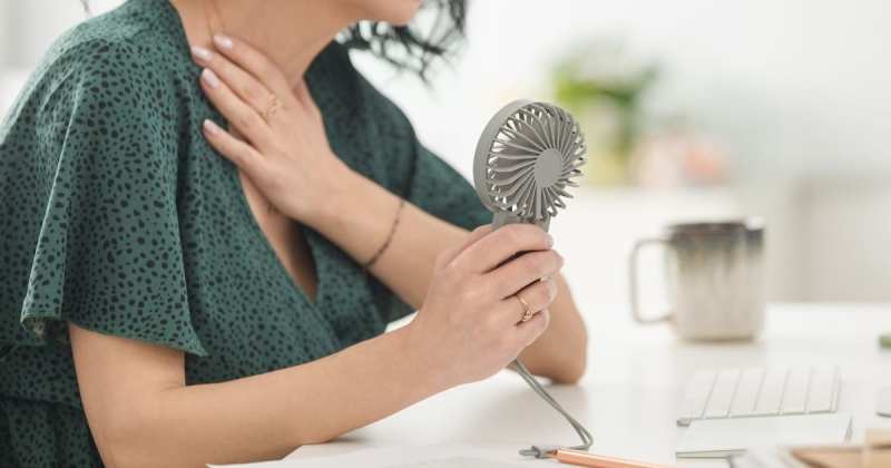 ACOG Recommends Hormone Therapy for Menopause