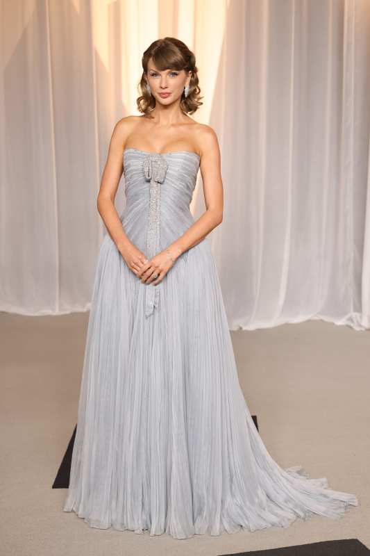 Taylor Swift Shines in Icy Blue Dior Gala