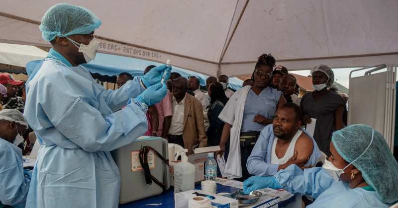 El brote de Ébola se expande a la octava provincia en la RDC