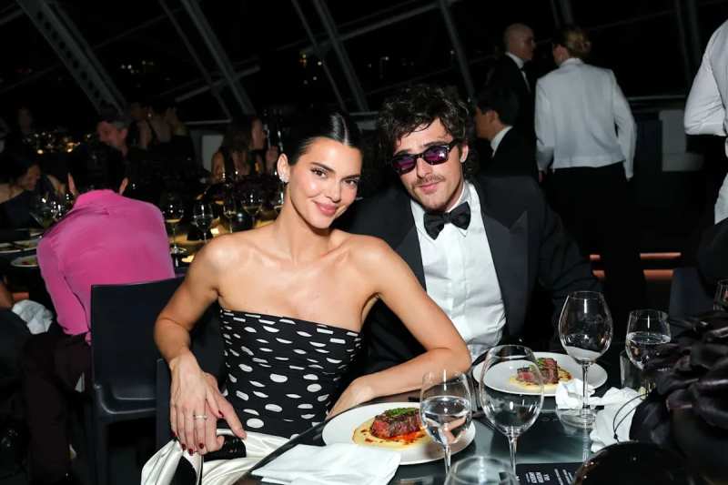 Kendall Jenner et Jacob Elordi partagent un moment à l'Academy Museum