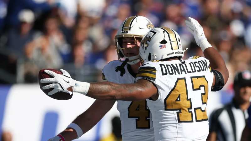 Les Giants chutent alors que les Saints s'imposent 34-27