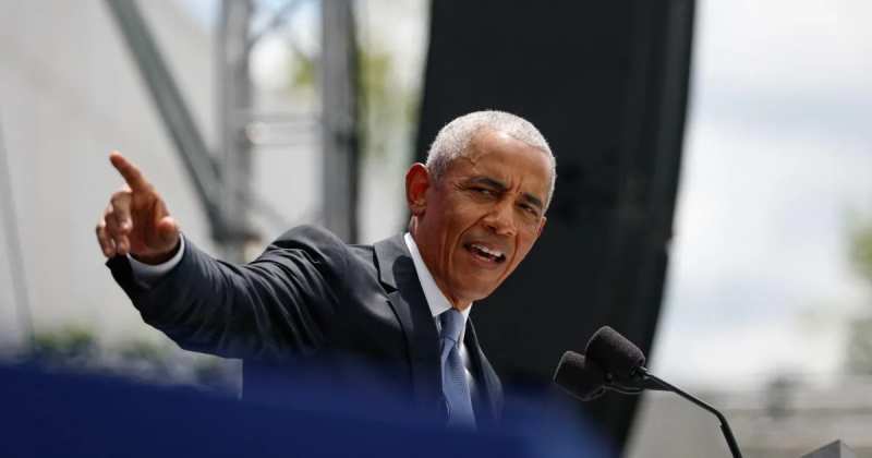 Obama Criticizes Trump Administration s Investigation of Omar