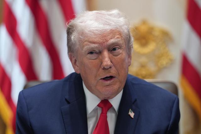 Trump threatens 50% tariff, decertifies Canadian aircraft