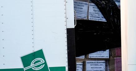 Condado de Fulton pide devolución inmediata de boletas incautadas por el FBI