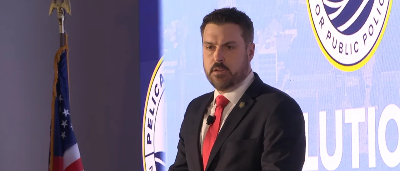 ब्लेक मिग्वेज़ सीनेट की दौड़ से हटे, 5वें कांग्रेसनल जिले के लिए चुनाव लड़ेंगे