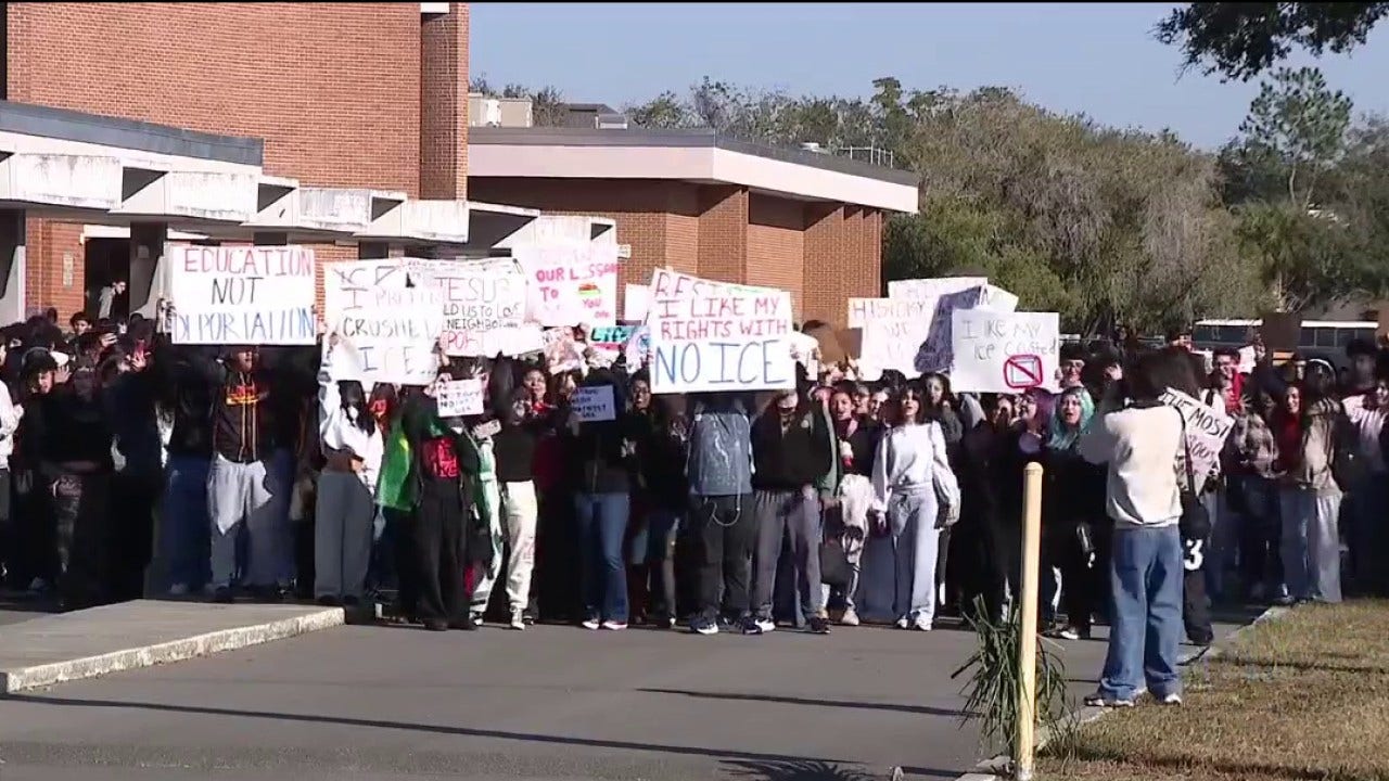 Funcionarios de Florida advierten a las escuelas que impidan las huelgas de estudiantes contra la inmigración