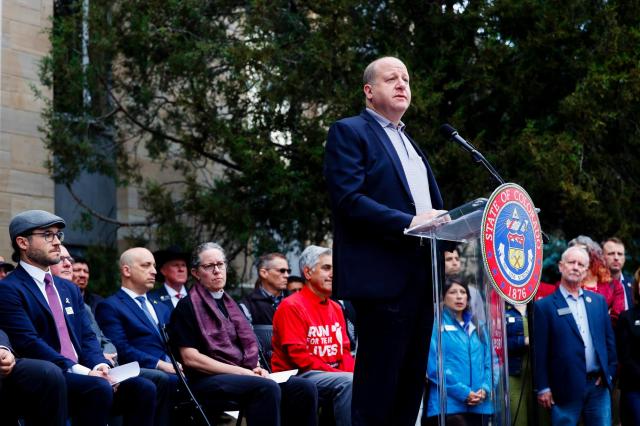 White House Excludes Some Democrats From Governors' Events