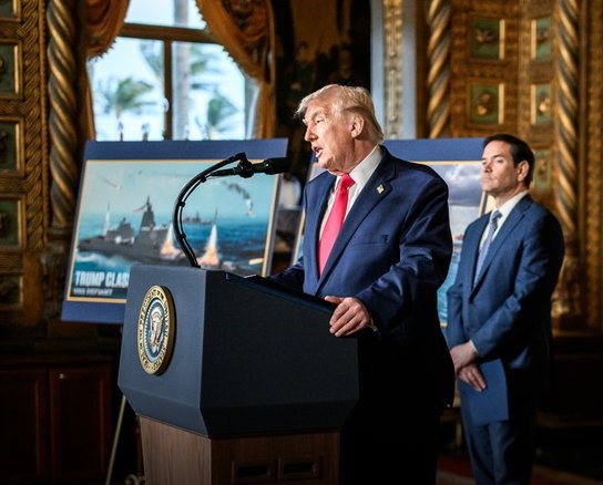 ट्रम्प ने शांति बोर्ड की बैठक की अध्यक्षता की, 5 अरब डॉलर से अधिक की प्रतिबद्धता