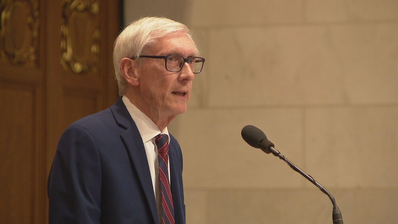 एवर्स ने स्टेट ऑफ द स्टेट में शिक्षा, बुनियादी ढांचे और करों पर जोर दिया, विशेष सत्र का आह्वान किया