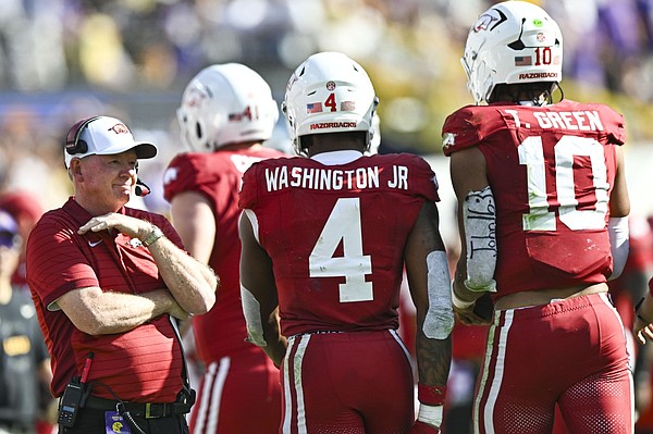 Arkansas Travels To Texas After Eight Straight Losses
