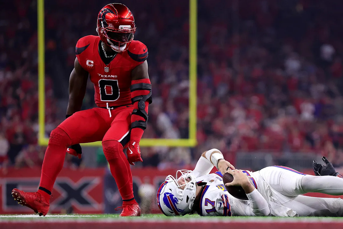 La défense des Texans fait tomber les Bills, les sacks tardifs définissent la défaite