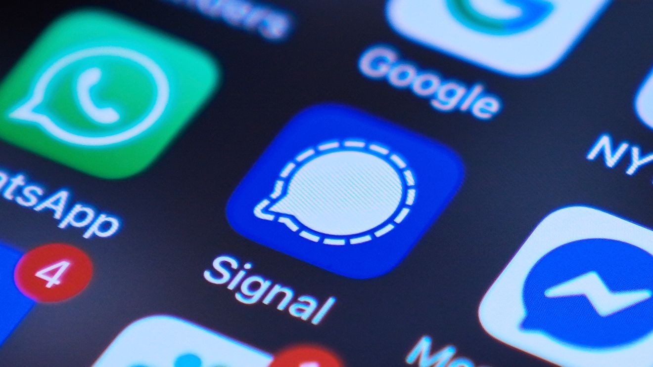 Pentagon IG Finds Hegseth Signal Use Risked Personnel