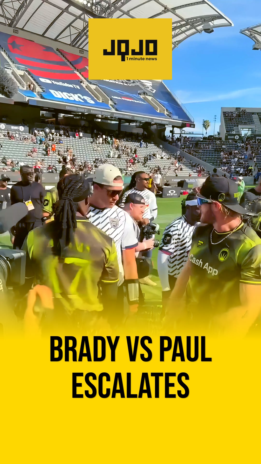 New Jersey: Tom Brady, Logan Paul Trade Gestures
