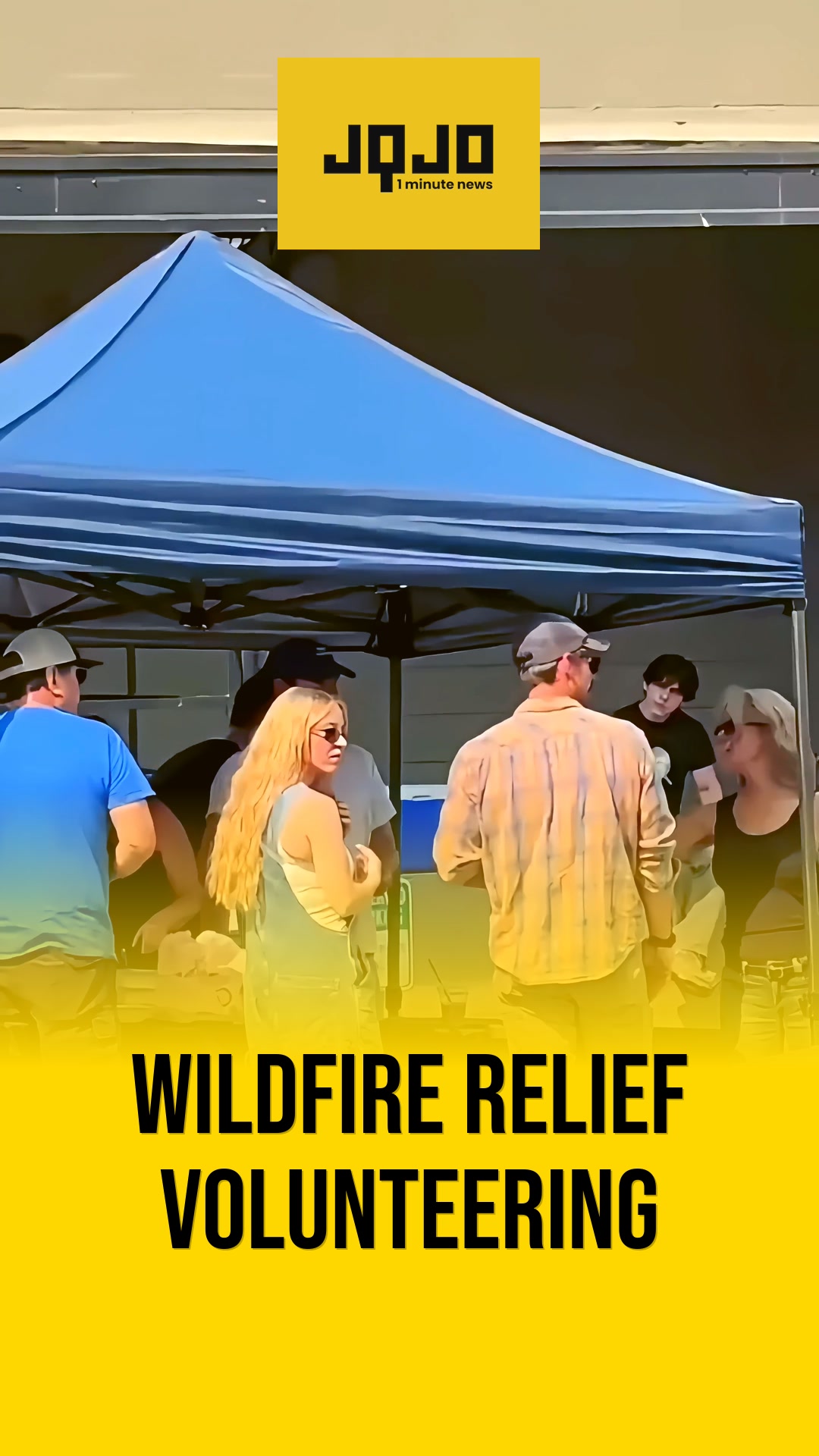 Sydney Sweeney and Scooter Braun Join Forces to Volunteer for Wildfire Victims in Spokane