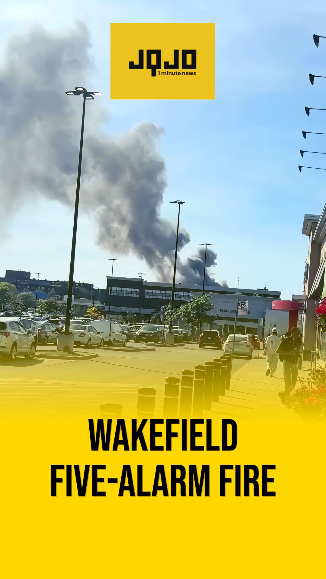 Incendio de cinco alarmas envuelve edificio comercial en Wakefield, Massachusetts