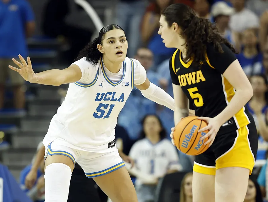 جامعة كاليفورنيا تكتسح ولاية أيوا وتفوز بلقب Big Ten للمرة الثانية على التوالي