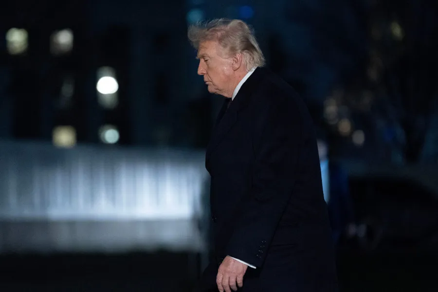 Trump Presses Allies to Reopen Strategic Hormuz Strait