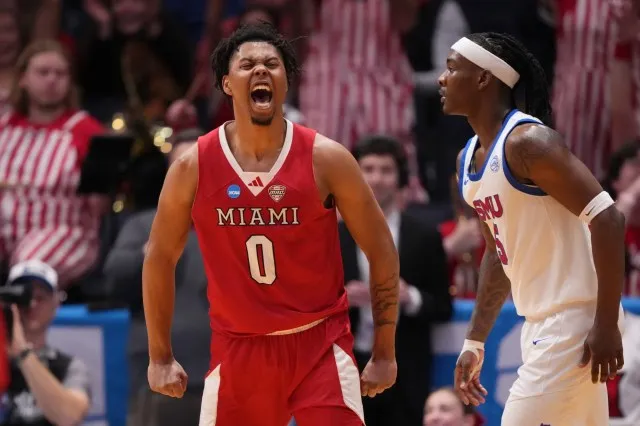 ميامي (أوهايو) تفوز على إس إم يو وتنهي 27 عامًا من الانتظار في بطولة NCAA