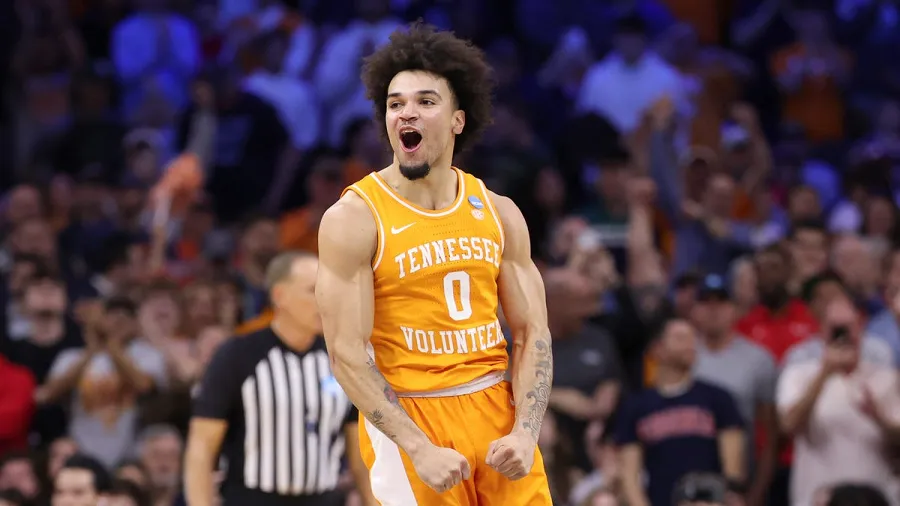 تينيسي يواجه آيوا ستيت في دور الـ 16 من بطولة NCAA