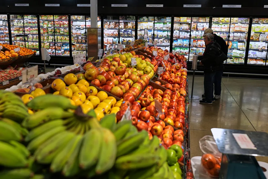 La economía de EE. UU. crece un 0.5% en el cuarto trimestre, revisada a la baja por el cierre del gobierno
