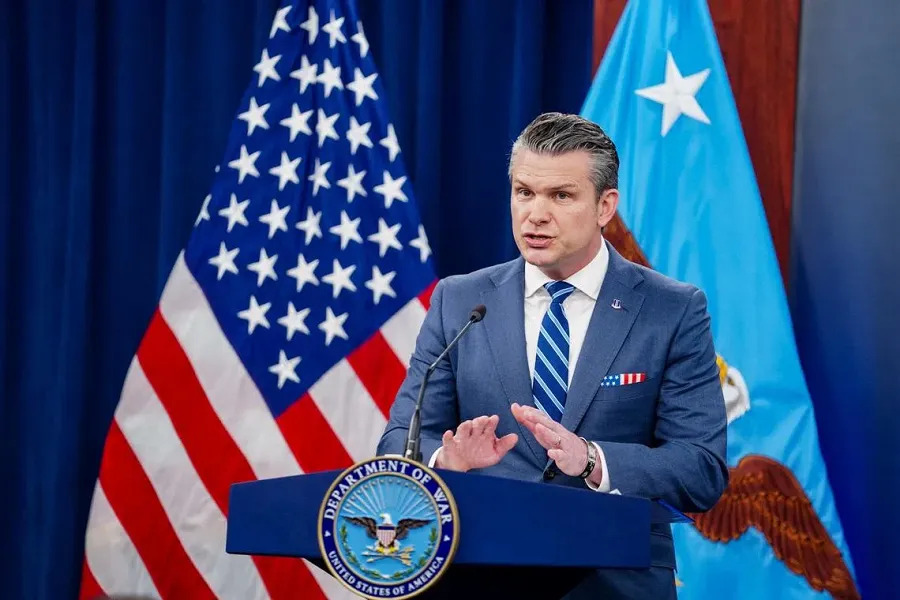 US Forces Threaten Action, Blockade Iran amid Diplomacy