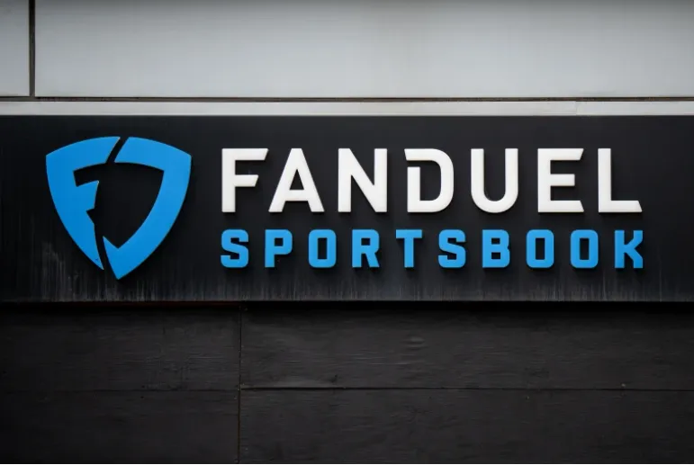 Bill Simmons Under Review by Massachusetts Authorities Following Proxy Betting Admission