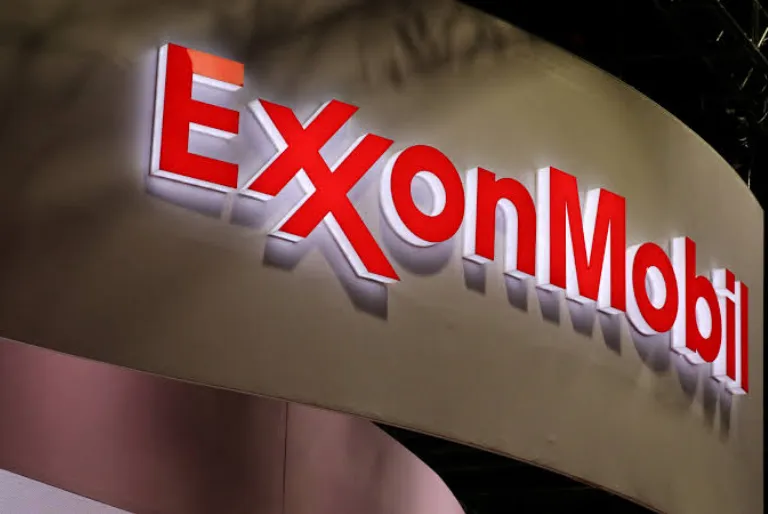 Exxon progresse dans les pourparlers pour un retour dans la ceinture de l'Orénoque au Venezuela, selon des sources