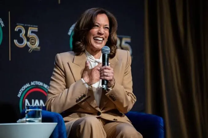 Kamala Harris se lance dans les élections de mi-mandat de 2026 alors que sa décision pour 2028 approche