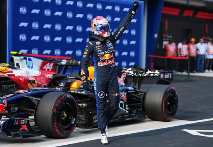 Verstappen décroche sa première pole 2026 au GP de Bahreïn