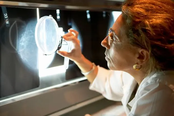 A heart disease warning could soon show up in your mammogram results