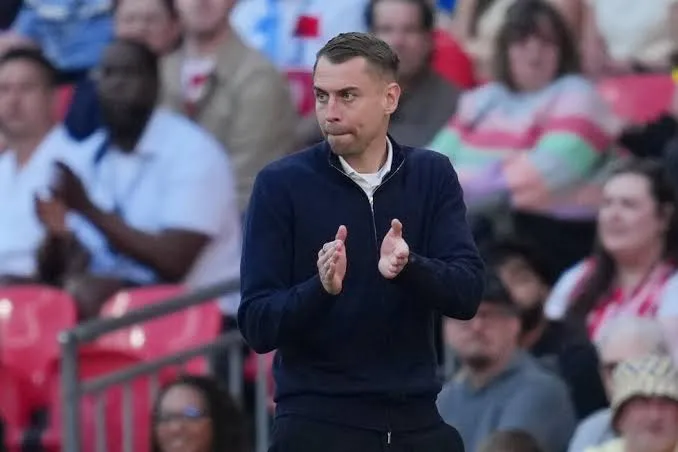 L'entraîneur de Southampton condamné à une amende et à une suspension pour le scandale "Spygate"