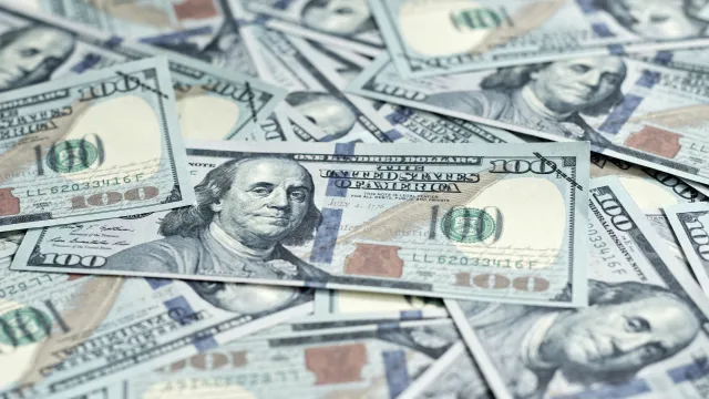 اليانصيب في الولايات المتحدة: تحويلات وجوائز ضخمة تعزز الإيرادات والتعليم والنقل